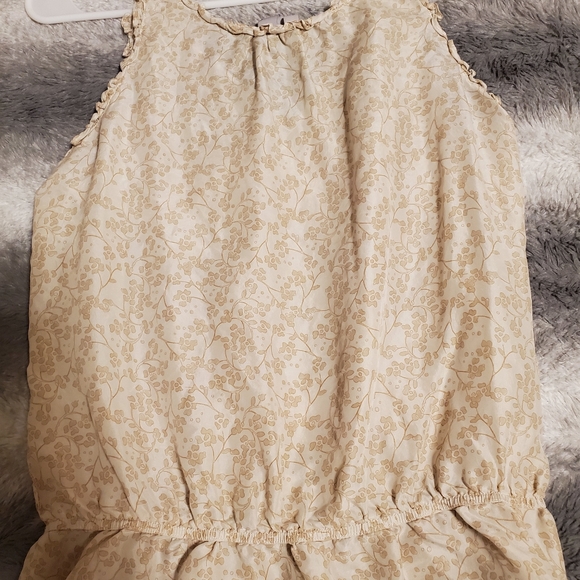 Cute  Blouse - Picture 2 of 3